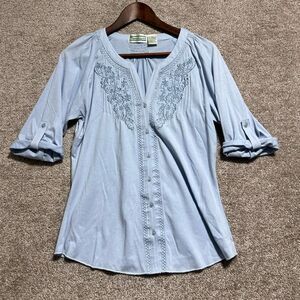 Shenanigans Woman’s Light Blue Roll Sleeve Button Up Blouse Top Size Small